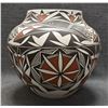 Image 2 : LAGUNA PUEBLO POTTERY OLLA (MIRIAM ORTIZ DAVIS)