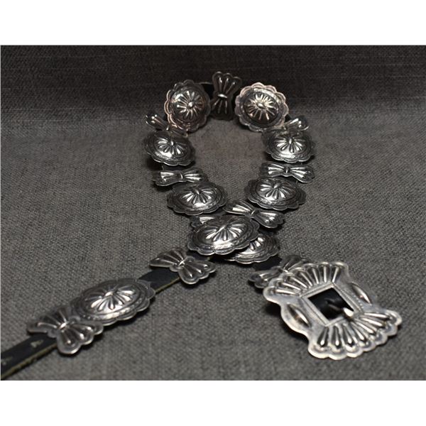 NAVAJO CONCHO BELT