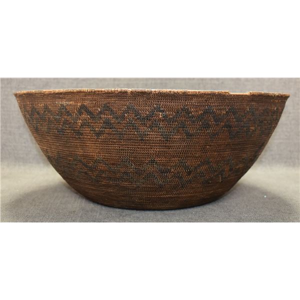 YOKUTS BASKETRY COOKING BOWL