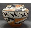 Image 3 : ACOMA POTTERY OLLA