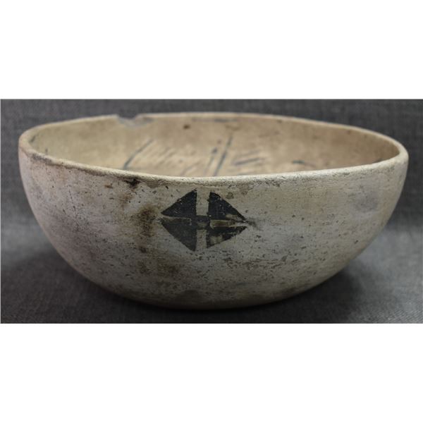 ANASAZI POTTERY BOWL