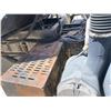 Image 7 : 2002 GMC T7500 POTHOLE PATCHER Asphalt Distributor Truck