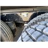 Image 11 : 2026 KENWORTH T880 Dump Truck