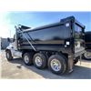 Image 2 : 2026 KENWORTH T880 Dump Truck