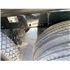 Image 6 : 2026 KENWORTH T880 Dump Truck