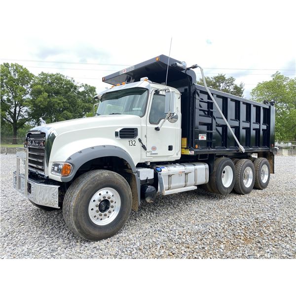 2025 MACK GR64F Dump Truck
