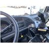 Image 27 : 2002 GMC T7500 POTHOLE PATCHER Asphalt Distributor Truck