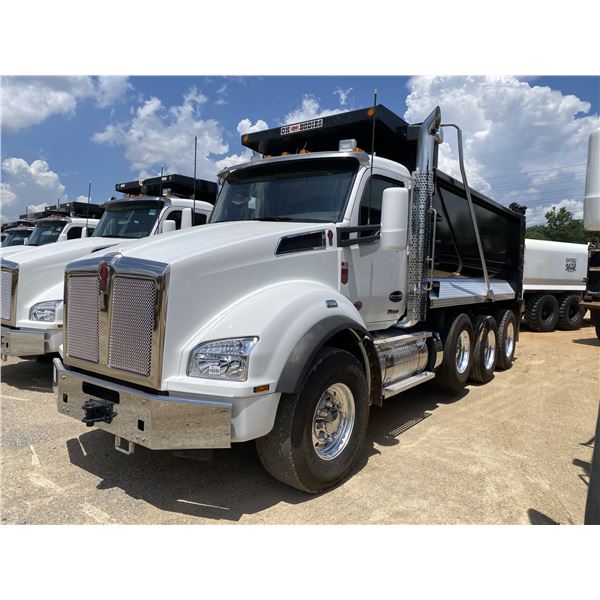 2025 KENWORTH T880 Dump Truck
