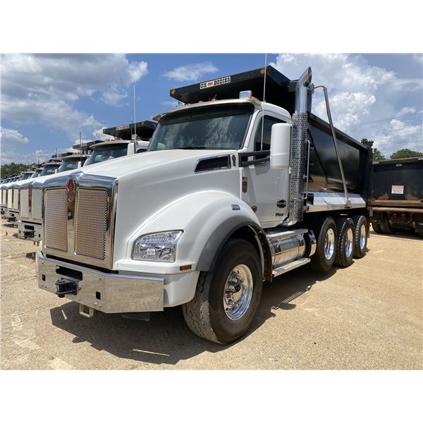 2025 KENWORTH T880 Dump Truck