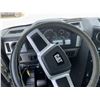 Image 20 : 2014 CAT CS660S Water Truck