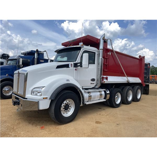 2023 KENWORTH T880 Dump Truck