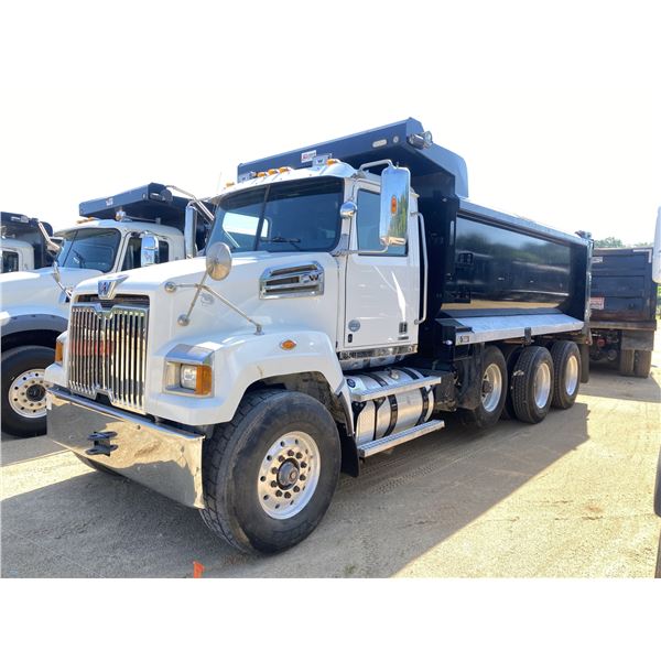 2021 WESTERN STAR 4700SF Dump Truck