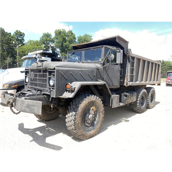2011 AM GENERAL M925A2 Dump Truck
