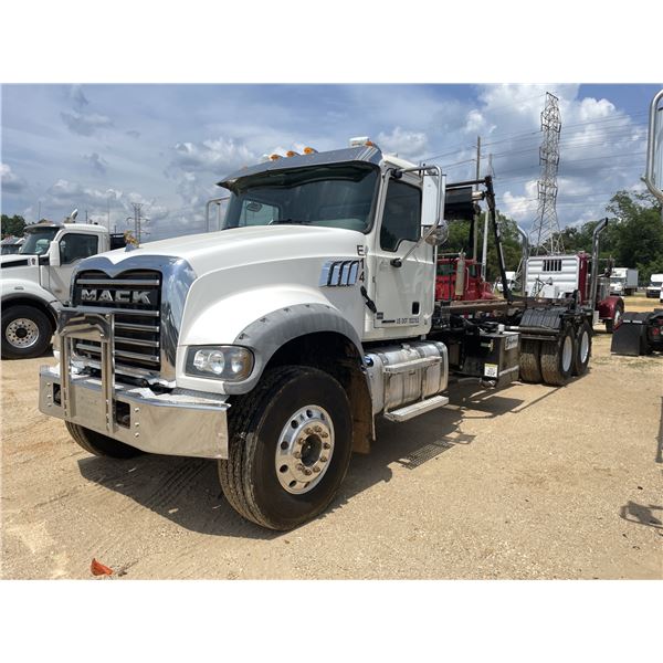 2019 MACK GR64F Roll Off Truck