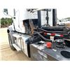 Image 12 : 2019 MACK GR64B Roll Off Truck