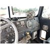 Image 18 : KENWORTH C500 Roll Off Truck