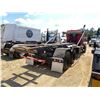 Image 3 : 2011 KENWORTH T800 Roll Off Truck