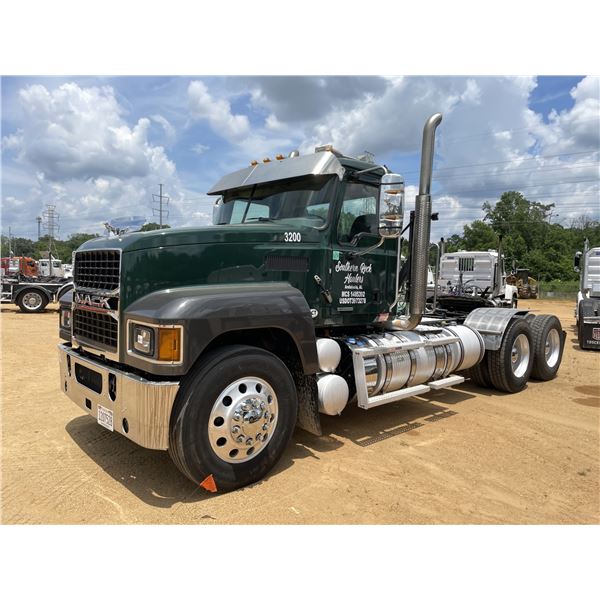 2023 MACK PI64T Day Cab Truck
