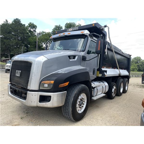 2016 CAT CT660S Dump Truck