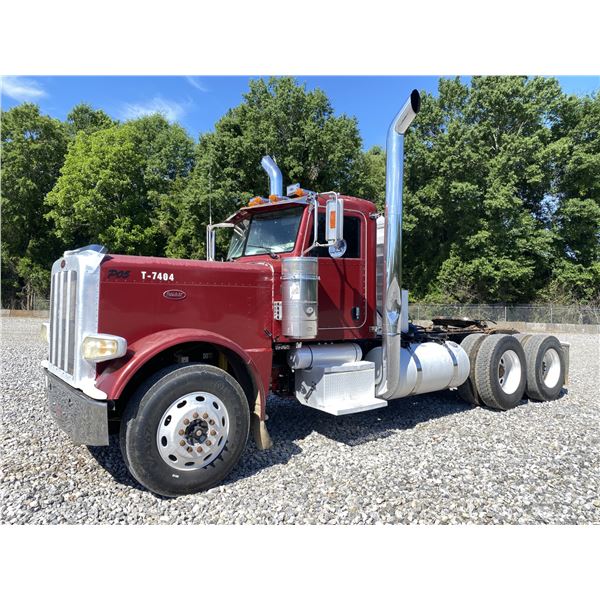 2008 PETERBILT 389 Day Cab Truck