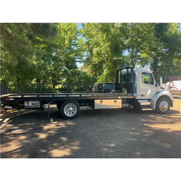 2027 PETERBILT 536 Rollback Truck