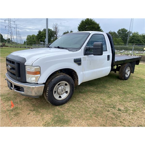 2008 FORD F250 XL Flatbed Truck