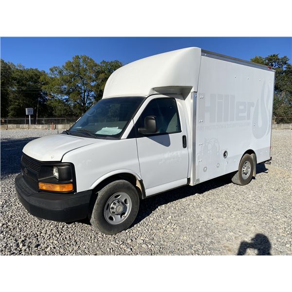2014 GMC  Box Truck