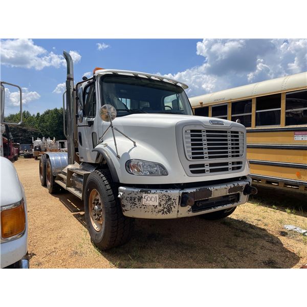2010 FREIGHTLINER M2 Day Cab Truck