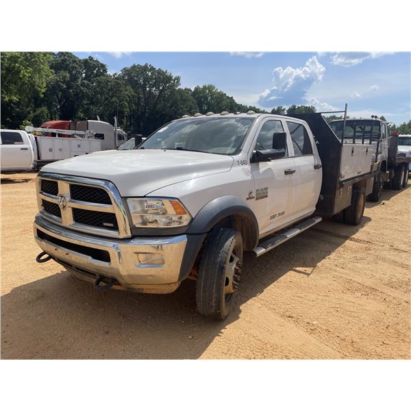 2017 RAM 5500 HD Flatbed Truck