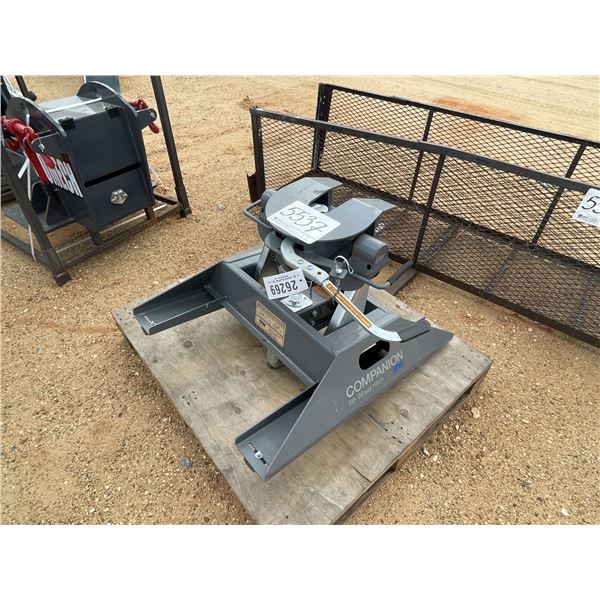 COMPANION 5TH WHEEL HITCH RVB 3500