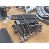 Image 1 : SEMI TRUCK GRATE PLATFORMS & STEPS