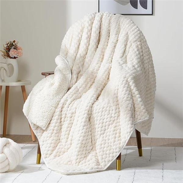 Sleep in a Hug Fleece Weighted Blanket for Adults - Cream White (20+lbs) approx. 60" x 80" - New