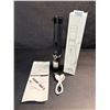 Image 5 : Tactical Green Laser Pointer - Long-Range, High-Power, USB-Rechargeable Design - New!