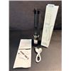 Image 5 : Tactical Green Laser Pointer - Long-Range, High-Power, USB-Rechargeable Design - New!