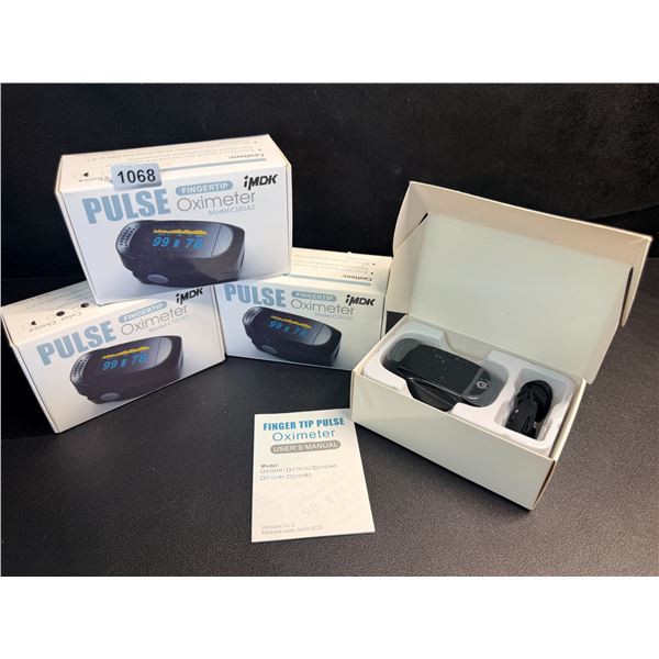 Lot of 4 IMDK Fingertip Pulse Oximeters (Model: C101A2) Measures Blood Oxygen/Pulse Rate - New