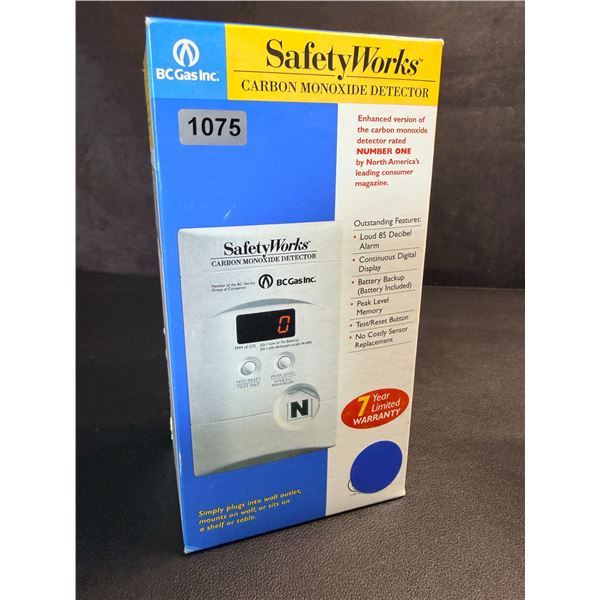 SafetyWorks Carbon Monoxide Detector fro Home - Easy to Use - New Sealed