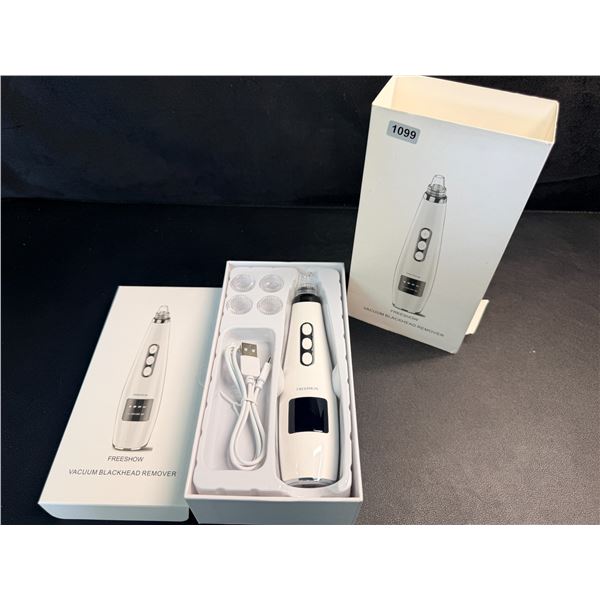 Suction/Vacuum Blackhead Remover Skin Device/Beauty Tool; Cleanses Pores; Rechargeable - New