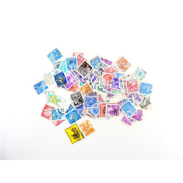 ASSORTED EAST GERMAN / WEST GERMAN STAMP LOT