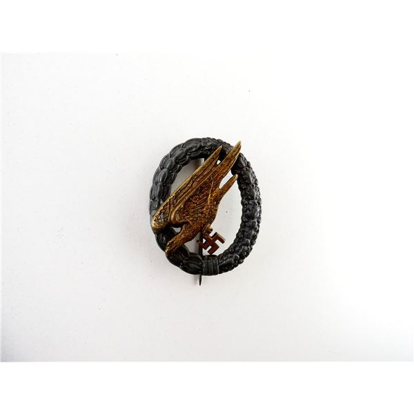 WWII GERMAN PARACHUTISTS BADGE