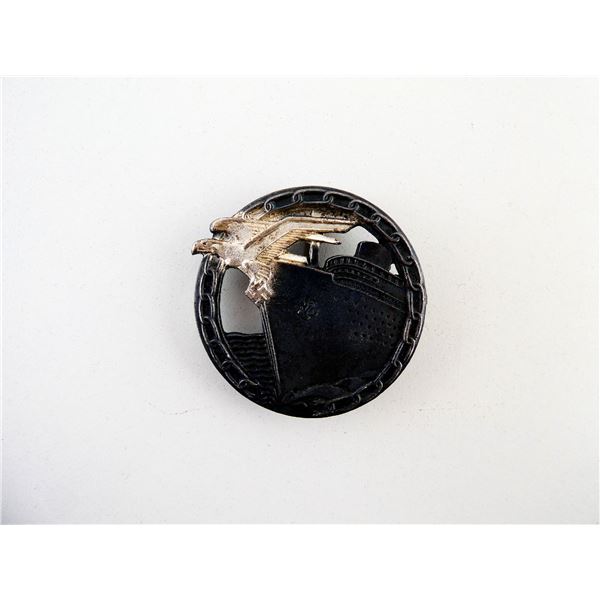 REPRODUCTION GERMAN KREIGSMARINE BLOCKADE RUNNERS BADGE