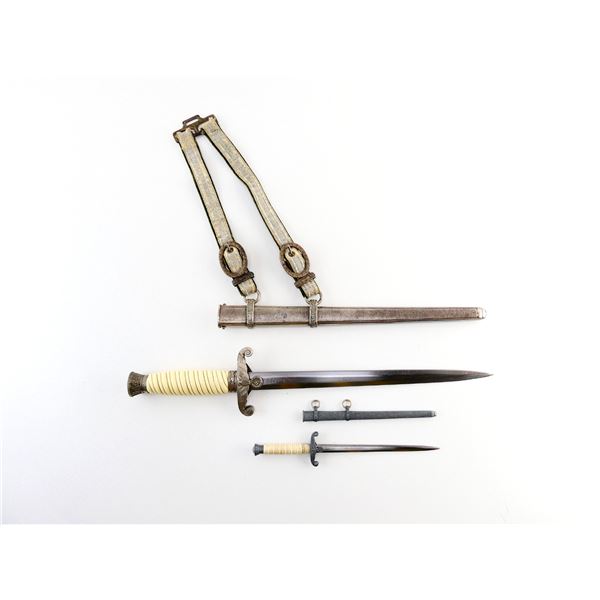 WWII GERMAN HEER C. GUSTAV SPITZER DAGGER WITH REPRO MINIATURE DAGGER LOT
