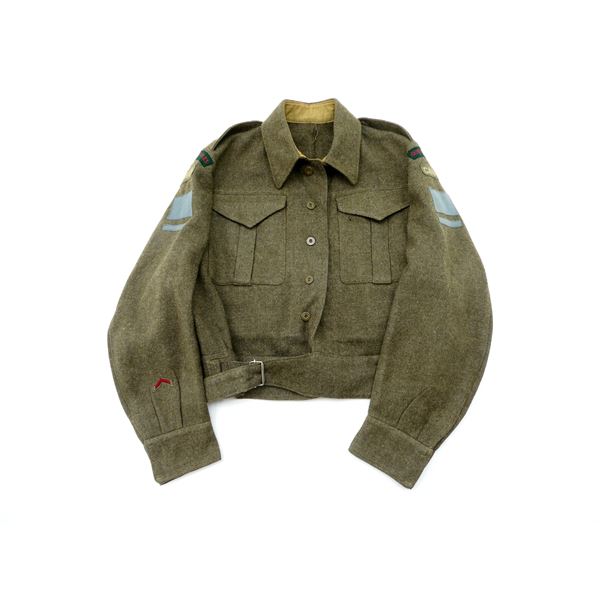POST-WWII CANADIAN QUEEN'S OWN RIFLE BATTLE DRESS TUNIC