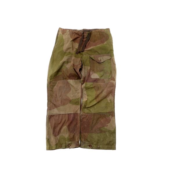 WWII BRITISH MILITARY CAMOUFLAGE WINDPROOF TROUSERS