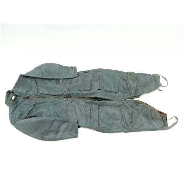 1961 VIETNAM WAR ERA U.S. AIR FORCE CWU-2/P FLIGHT COVERALLS
