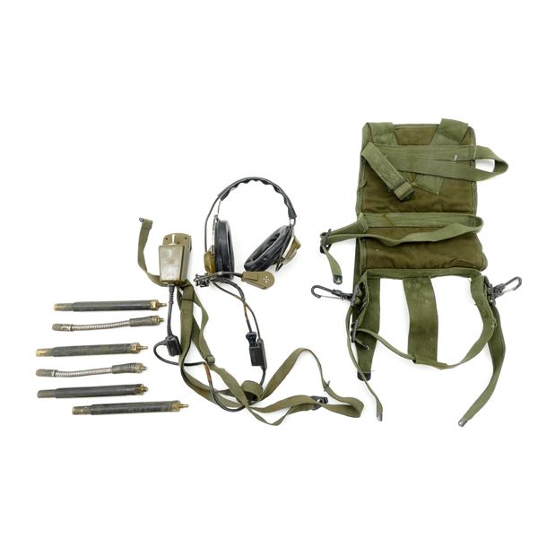 ASSORTED U.S. MILITARY PRC25/77 ACCESSORIES, ETC. LOT