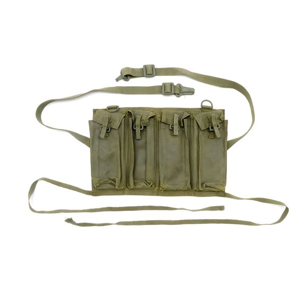 CANADIAN MILITARY FN C2 MAG POUCH