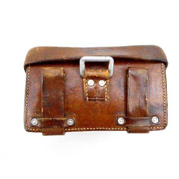 PRE-WWII GERMAN LEATHER FIRST AID POUCH