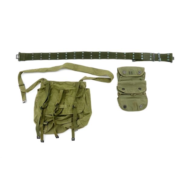 ASSORTED MILITARY POUCH, FIELD PACK, ETC. LOT