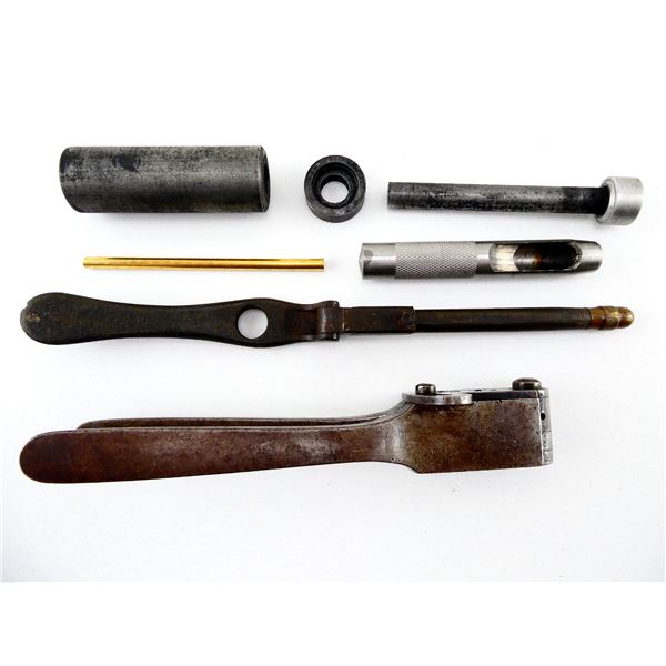 ASSORTED .40-60 MAYNARD RELOADING ACCESSORIES LOT
