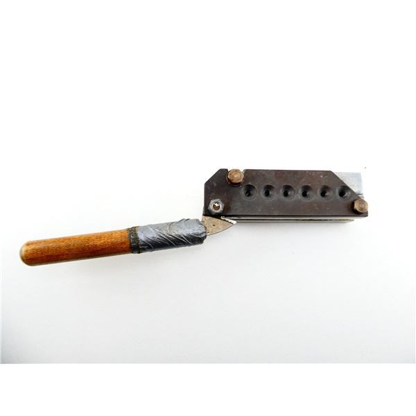 UNKNOWN .356" DIA. BULLET MOLD WITH HANDLE